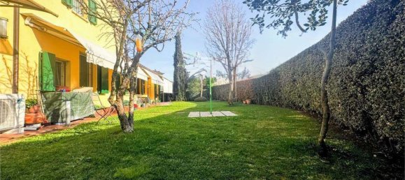 3 Schlafzimmer Wohnung in Rimini, Italy, Nr. 331154 5