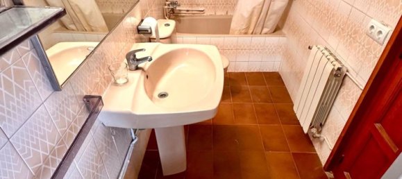 Дом с 5 спальнями в Калонже, Испания № 179418 41