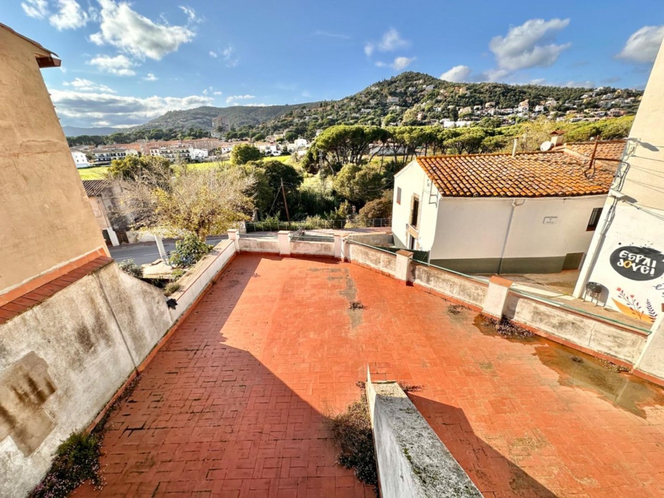 Дом с 5 спальнями в Калонже, Испания № 179418