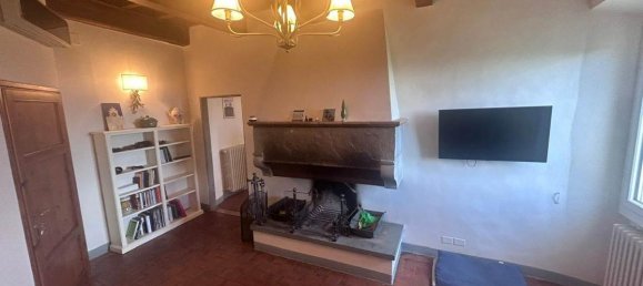 3 Schlafzimmer Wohnung in Impruneta, Italy, Nr. 1399 2