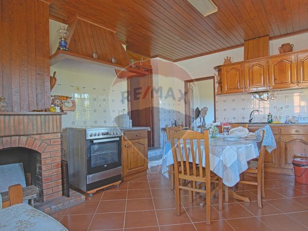 3 غرف نوم منزل في Tondela, Portugal رقم 183730