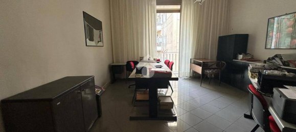 2 bedrooms Apartment in Naples, Italy No. 182789 16