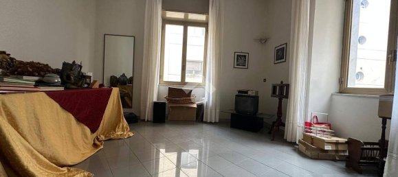 2 bedrooms Apartment in Naples, Italy No. 182789 9