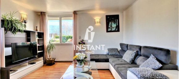 1 bedroom Apartment in Villejust, France No. 170582 4