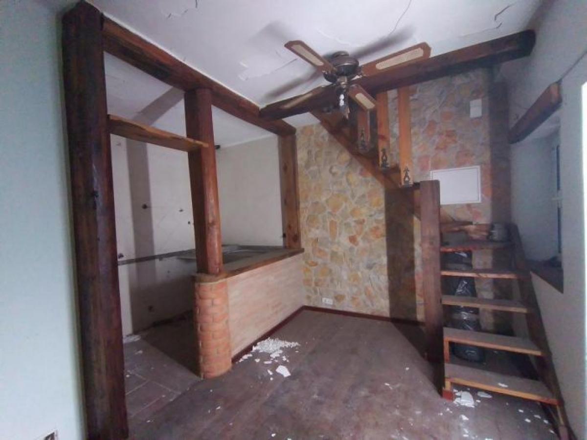 Studio in Seixal, Portugal No. 883