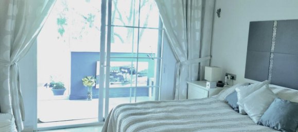 4 Schlafzimmer Doppelhaus in Marbella, Spain, Nr. 67509 11