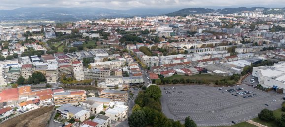 2 bedrooms Land in Braga, Portugal No. 126158 2