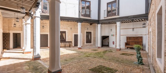 21 bedroom Building in Toledo, Spain No. 55962 24