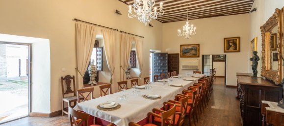 21 bedroom Building in Toledo, Spain No. 55962 6