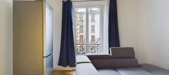 Квартира с 1 спальней в Пантен, Франция № 308456 4