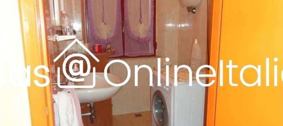 Квартира с 2 спальнями в Перуджа, Италия № 67828 14