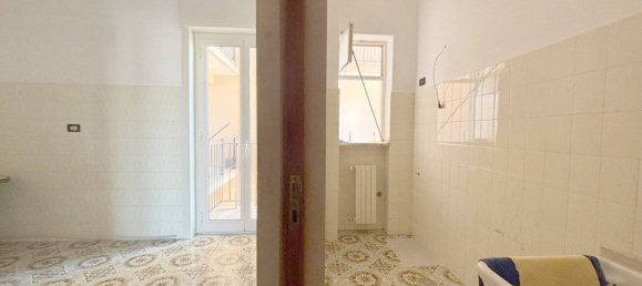Apartamento de 3 dormitorios en Noicattaro, Italy No. 353238 10