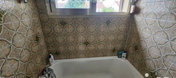 3 bedrooms House in Mexy, France No. 327572 7