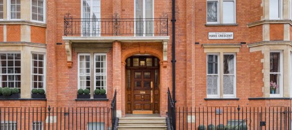 2 bedrooms Apartment in London, United Kingdom No. 13285 2