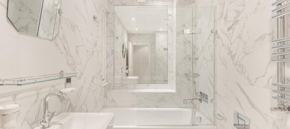 2 bedrooms Apartment in London, United Kingdom No. 13285 11