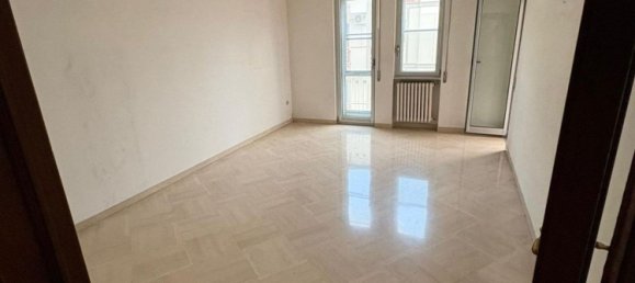 4 bedrooms Apartment in Molfetta, Italy No. 331330 8
