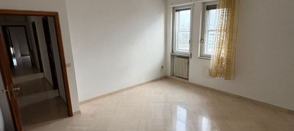 4 bedrooms Apartment in Molfetta, Italy No. 331330 16