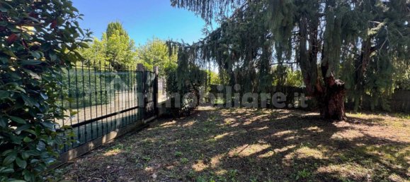 4 bedrooms House in San Colombano al Lambro, Italy No. 22914 29