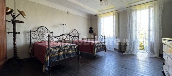 4 bedrooms House in San Colombano al Lambro, Italy No. 22914 22