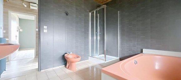 Casa de 6 dormitorios en La Roche-sur-Yon, France No. 363179 9