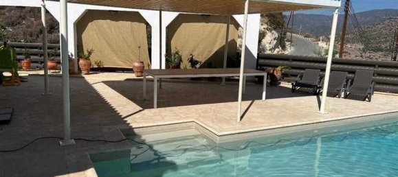 Вилла с 4 спальнями в Гермасойя, Кипр № 7586 5