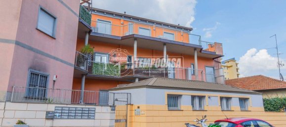 1 chambre Appartement à Milan, Italy No. 268383 2