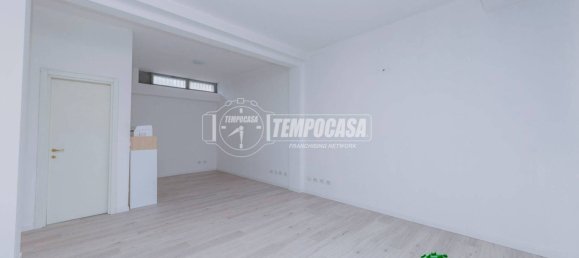 1 chambre Appartement à Milan, Italy No. 268383 5
