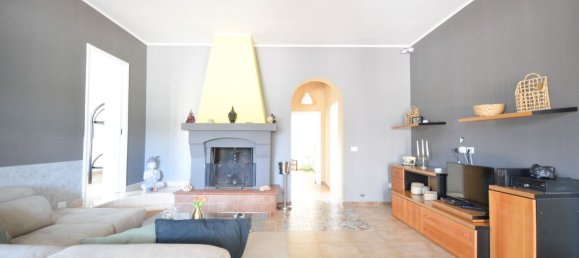 5-Zimmer Villa in San Vito dei Normanni, Italy, Nr. 294928 8