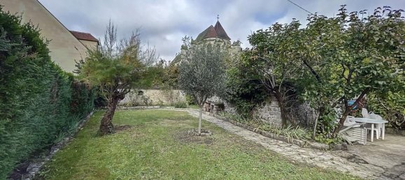 3 bedrooms House in Champcueil, France No. 169363 9