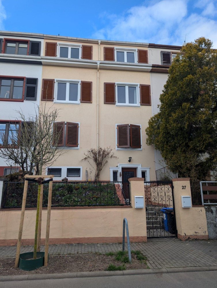 Таунхаус с 6 комнатами в Пирмазенс, Германия № 14949