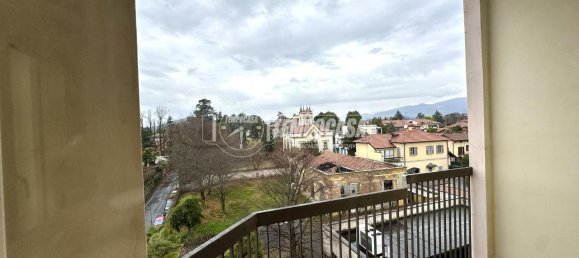 Квартира с 3 комнатами в Мерате, Италия № 12847 28