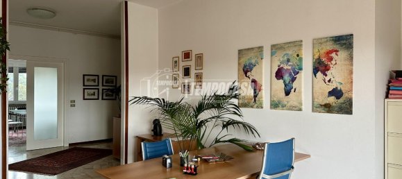 Квартира с 3 комнатами в Мерате, Италия № 12847 5