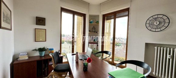 Квартира с 3 комнатами в Мерате, Италия № 12847 16