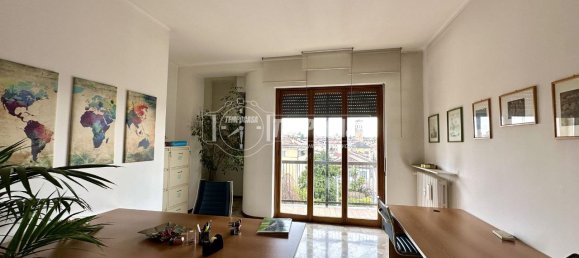 Квартира с 3 комнатами в Мерате, Италия № 12847 8