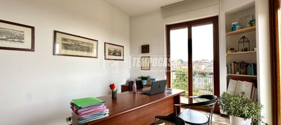 Квартира с 3 комнатами в Мерате, Италия № 12847 15