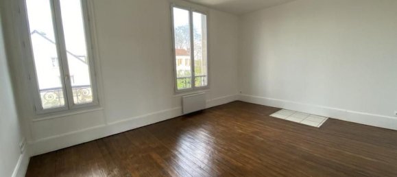 Studio in Pont-Sainte-Maxence, France, Nr. 78802 2