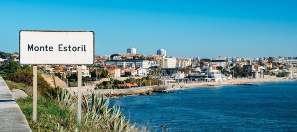 3 bedrooms Duplex in Cascais, Portugal No. 9971 2