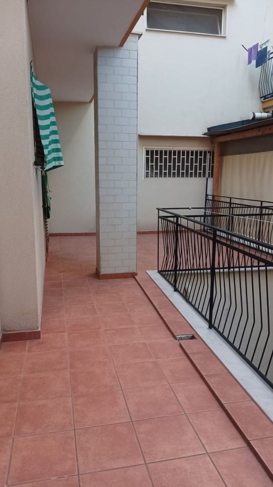 6 غرف نوم شقة في Terlizzi, Italy رقم 314527