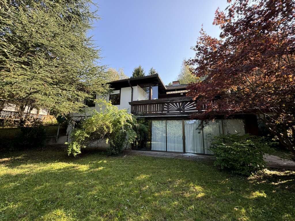 8 rooms House in Graz, Austria No. 123767