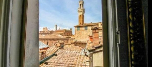 3 bedrooms Apartment in Siena, Italy No. 60683 9