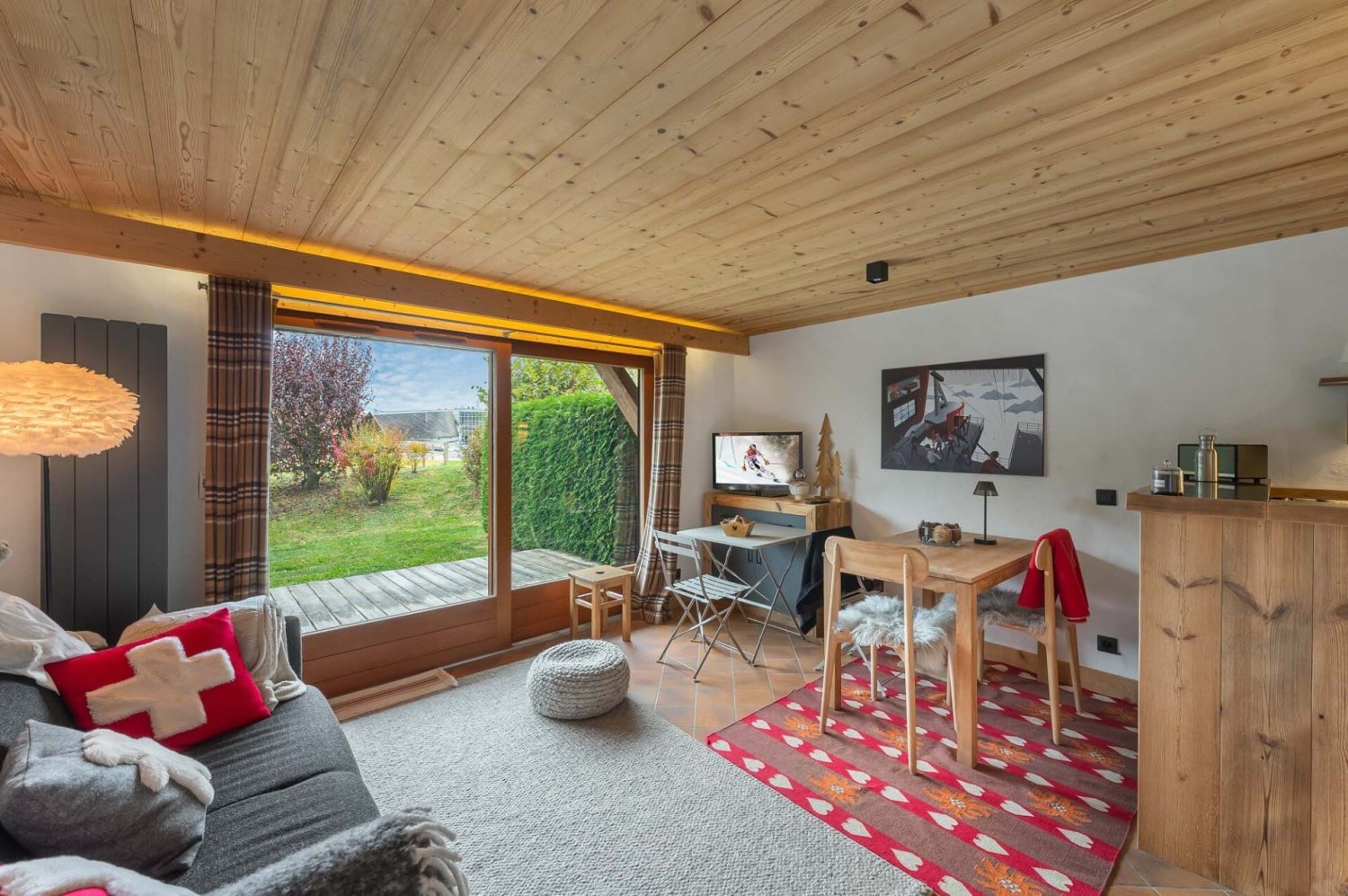 Apartamento de 1 dormitorio en Megeve, France No. 402