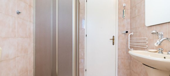 Casa de 2 habitaciónes en Demonte, Italy No. 260554 15