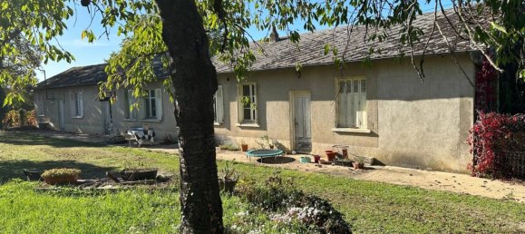 4 bedrooms House in Montgivray, France No. 94508 16