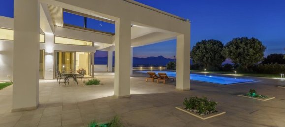 5 Schlafzimmer Villa in Heraklion, Greece, Nr. 3694 5