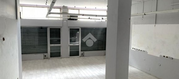 Gewerbliche Immobilie in Milan, Italy 95m², Nr. 361046 22