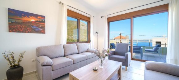 5 bedrooms Villa in Chania, Greece No. 19 3