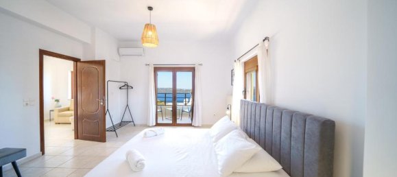 5 bedrooms Villa in Chania, Greece No. 19 8