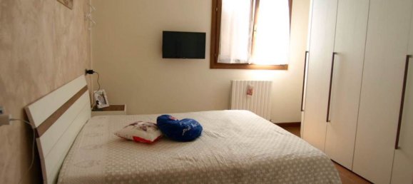 3 rooms Apartment in Valsamoggia, Italy No. 28932 37