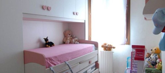 3 rooms Apartment in Valsamoggia, Italy No. 28932 42