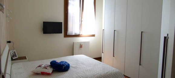 3 rooms Apartment in Valsamoggia, Italy No. 28932 34